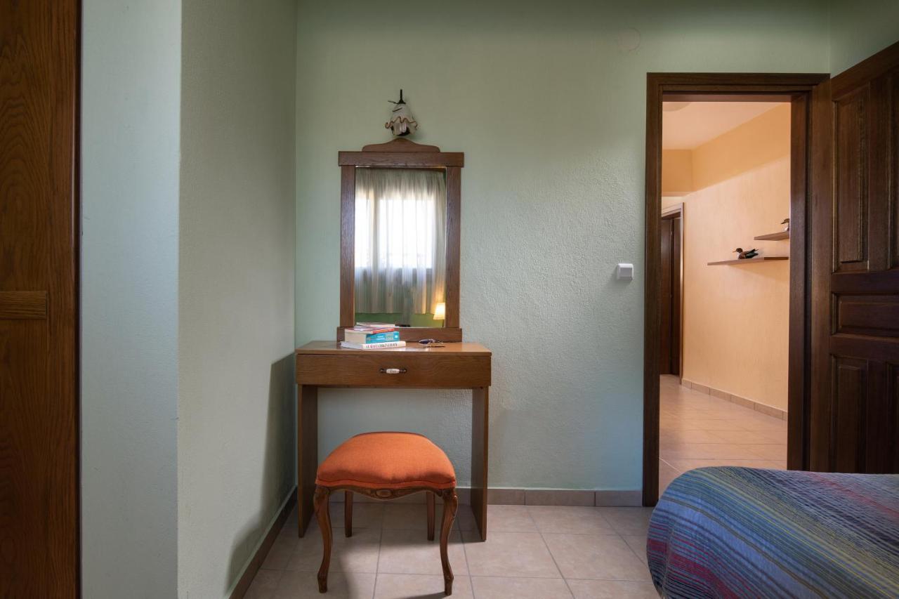 Vetrinos Apartments Agios Nikolaos  Buitenkant foto