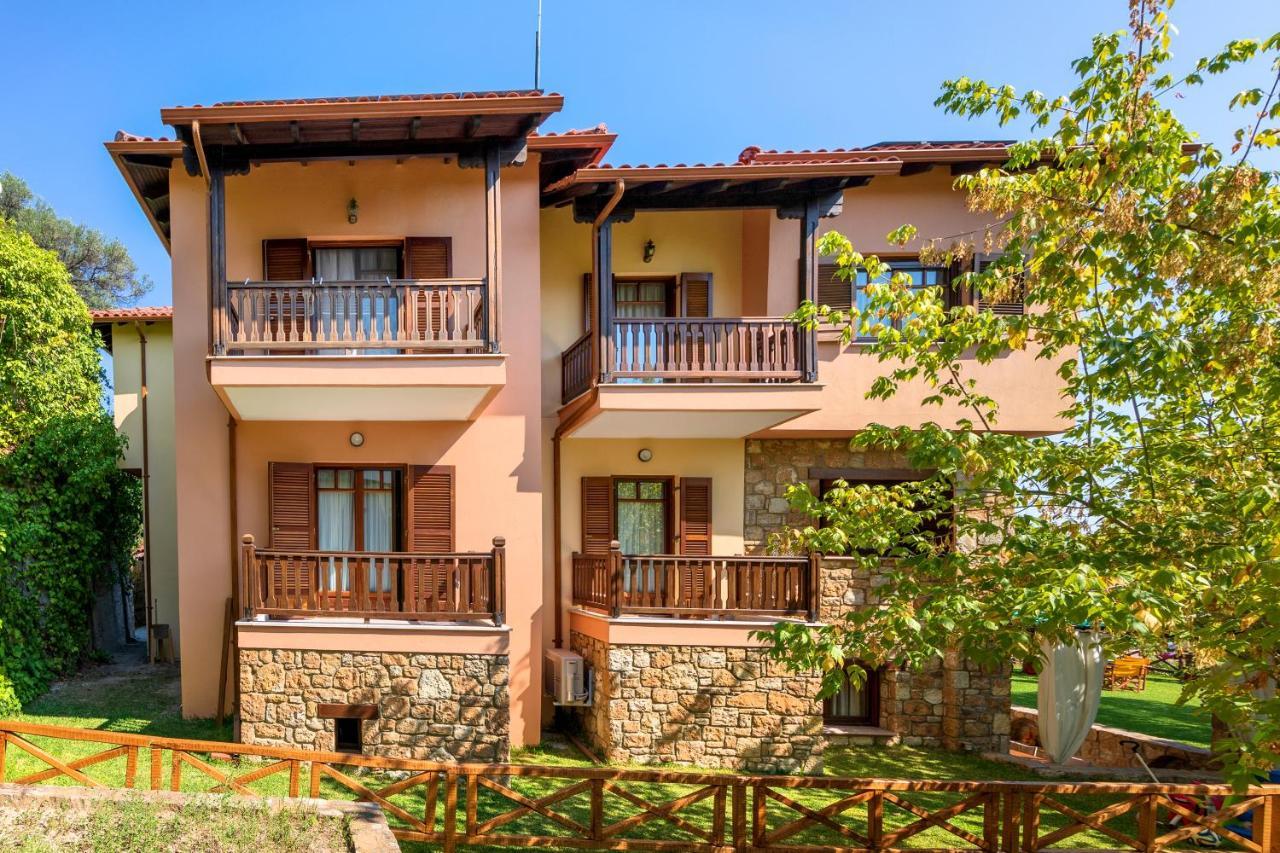 Vetrinos Apartments Agios Nikolaos  Buitenkant foto